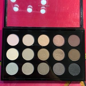 MAC Cool Neutral Palette